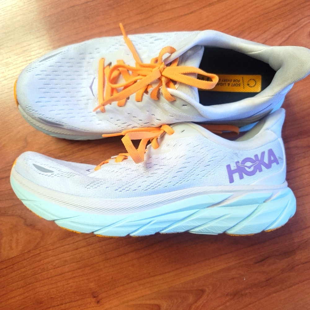 COPY - Hoka sz 8.5 Clifton 8